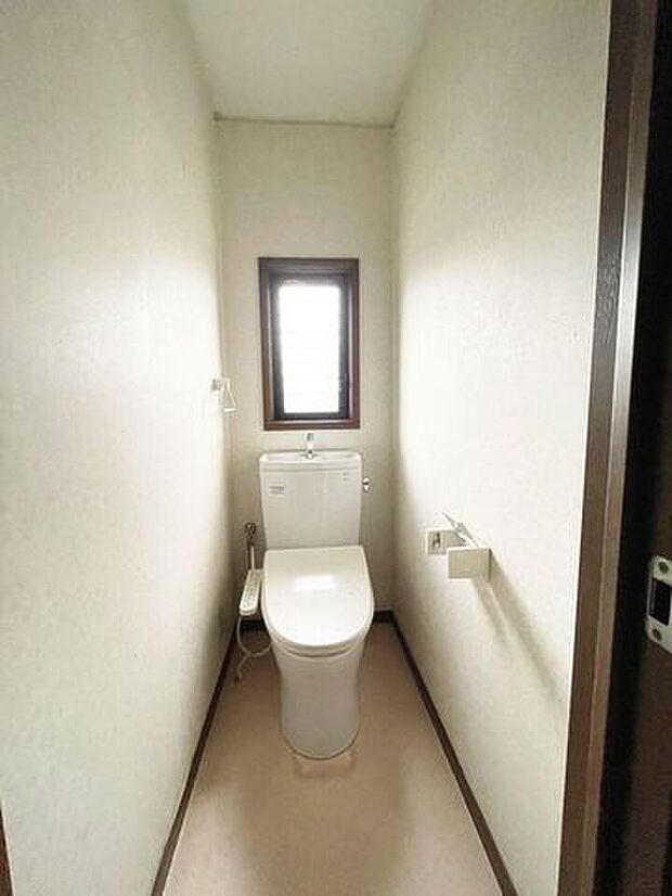 ■1階トイレ■2年程前にリフォームされています。