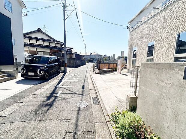 ◆◆小倉南区田原　中古戸建て◆◆　〜吹抜けのある日当たり良好の間取り♪広々LDK約18帖以上♪〜