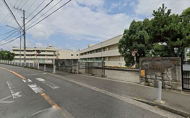 横浜市立松本中学校 徒歩24分。 1900m