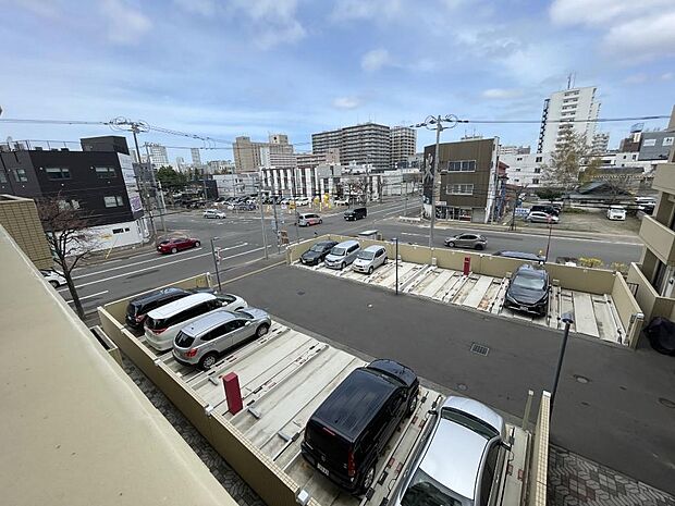 現地からの眺望。駐車場（2024年4月）撮影