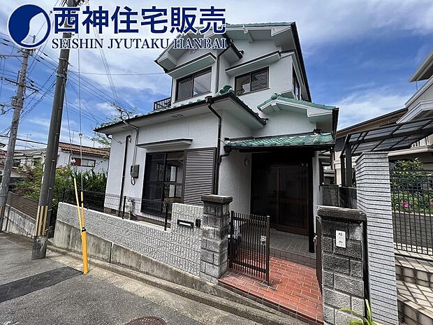 学校は「江井島小学校」「江井島中学校」のエリアです。どちらも徒歩10分以内の距離で、通学にも便利な立地です♪現地（2023年7月18日）撮影