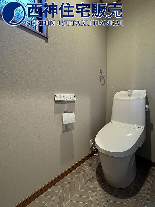 2階お手洗いになります。高機能型節水トイレとなっております。現地（2024年1月9日）撮影