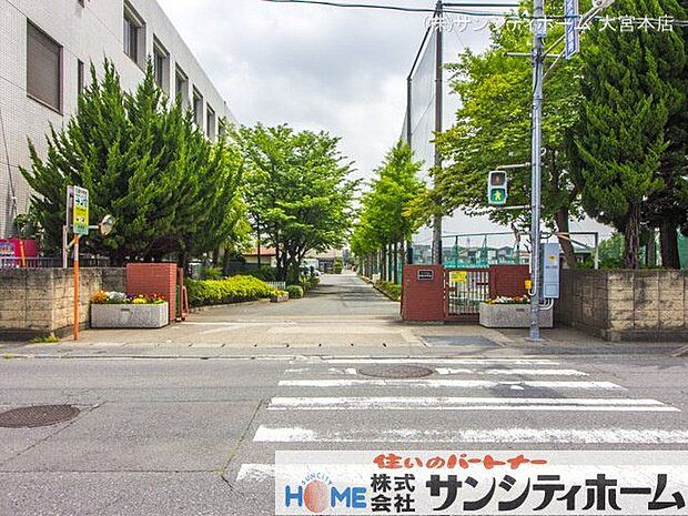 さいたま市立日進中学校 撮影日(2022-05-12) 660m