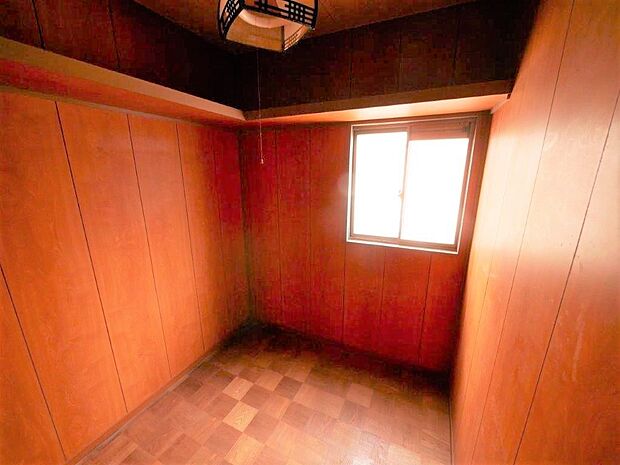 納戸が1階と2階にあり、余分な家具を置かなくて良いのでお部屋がすっきりして広く使えます。