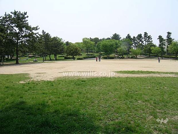竹見公園の外観