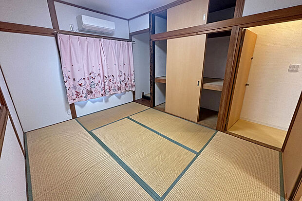 【和室】2階の和室は約6.0帖。来客用としても寝室としても、広々とお使いいただけます。