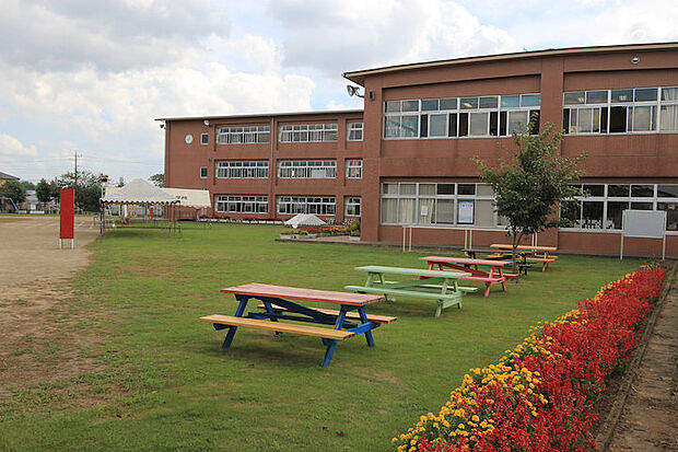 つくば市立吉沼小学校（3300m）