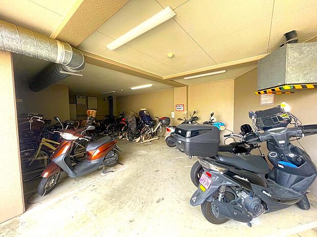 駐輪場・バイク置き場の写真です！
