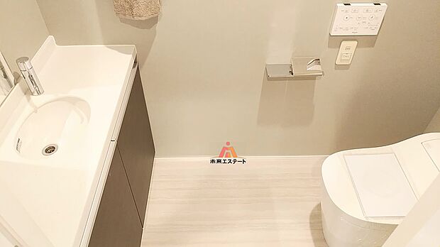 ラ・トゥール飯田橋　トイレに手洗い器有り　新規リノベーション完成
