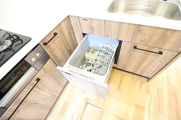 タカラスタンダード『リフィット』L型キッチン　食器洗浄乾燥機　床下収納