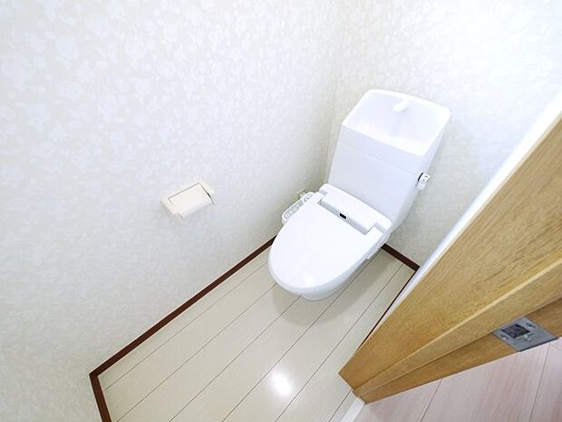 内装リフォーム済み令和5年7月　3LDK2階にもトイレ完備　ＪＲ外房線新茂原駅徒歩約11分
