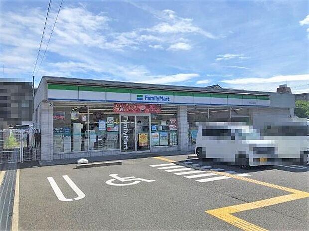 ファミリーマート 茨木小川町店（280m）
