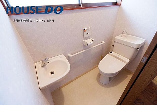 【2024/3/28　トイレ】2階にある洋式トイレ♪手洗い場もあります