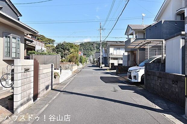 前面道路含む現地写真