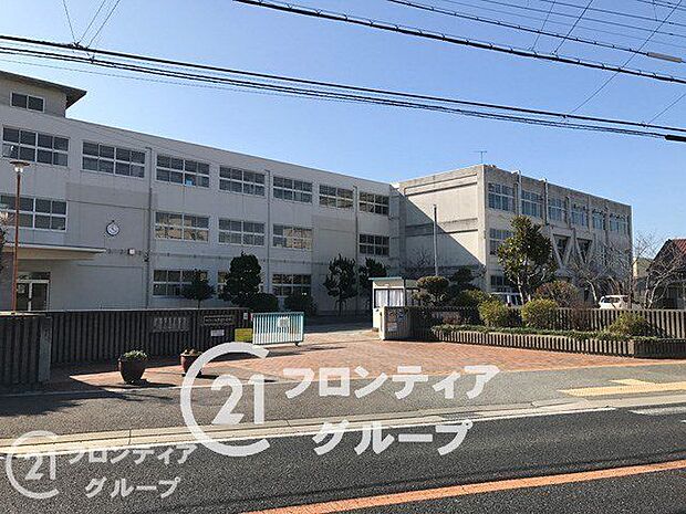 江井島小学校 157m