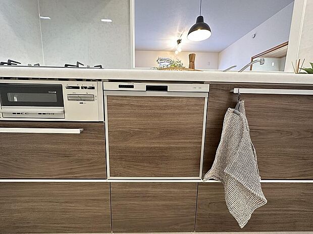 ビルトイン食洗器付きの新規システムキッチン！