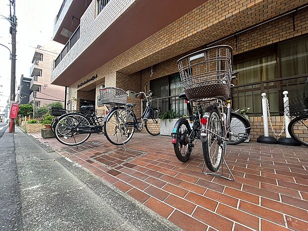 駐輪場も綺麗に整頓されています。※空き状況は都度ご確認下さい。