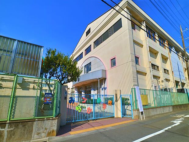 大田区立道塚小学校　約90m
