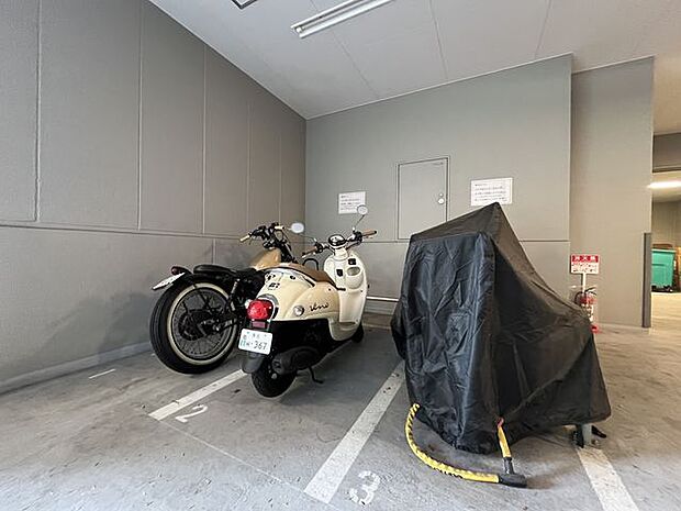 駐輪場・バイク置場もございます。