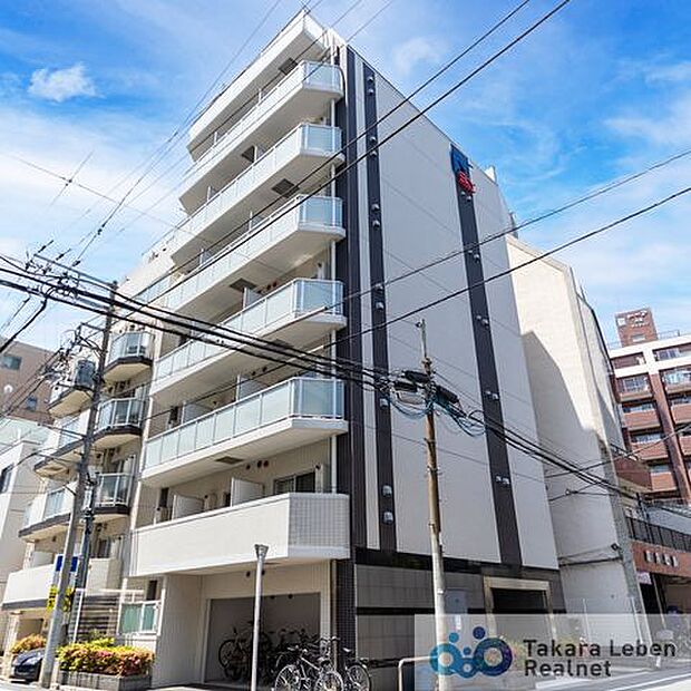 総戸数21戸のマンション。東京メトロ半蔵門線・都営地下鉄浅草線「押上」駅から徒歩9分の立地です。徒歩圏内に教育施設、買い物施設が揃っており、住環境は良好です♪