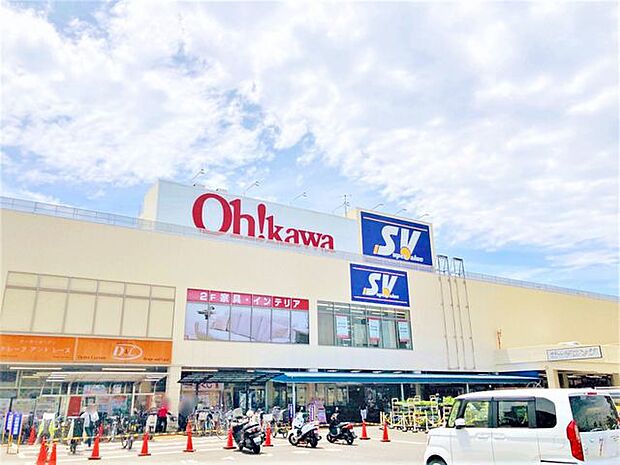 スーパーバリュー戸田店 徒歩4分。 260m