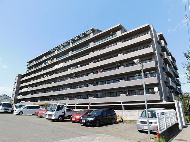 1999年築、東所沢駅徒歩19分のマンションです。