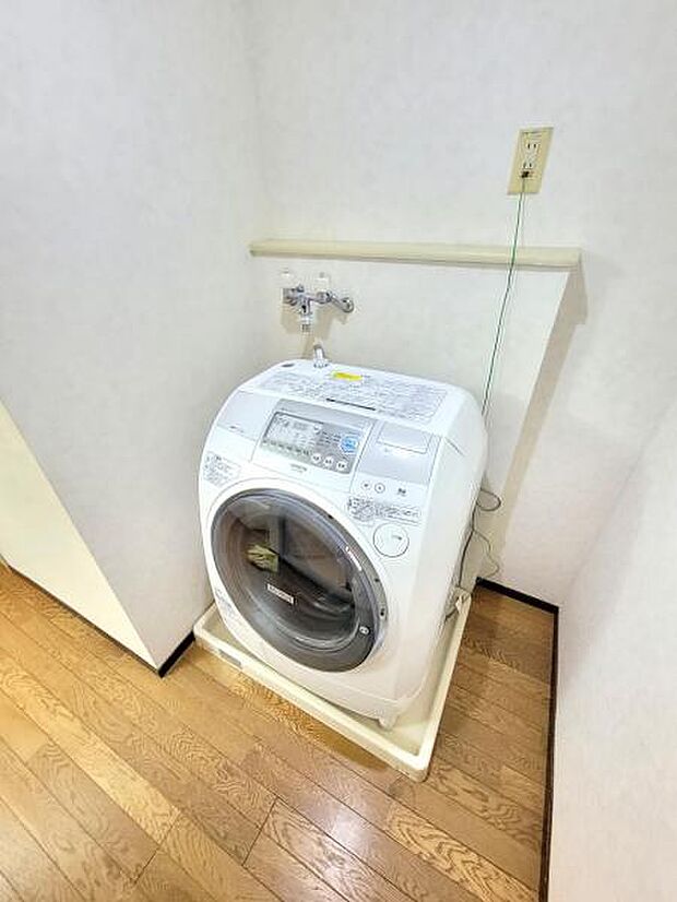 洗濯機置場は室内にあります！