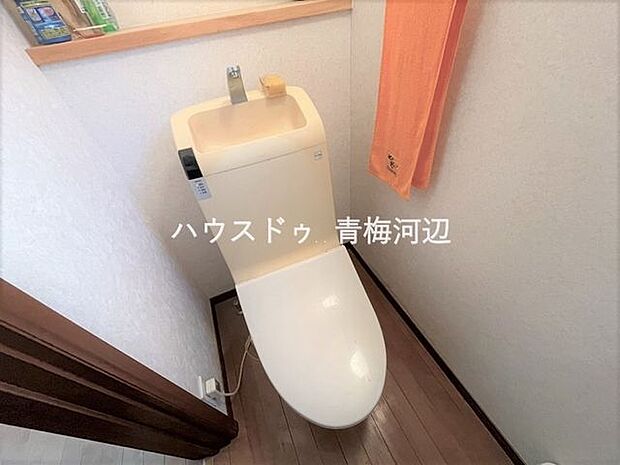 トイレ：1階、2階どちらのトイレも小窓付でしっかりと換気ができ、清潔に保てます◎