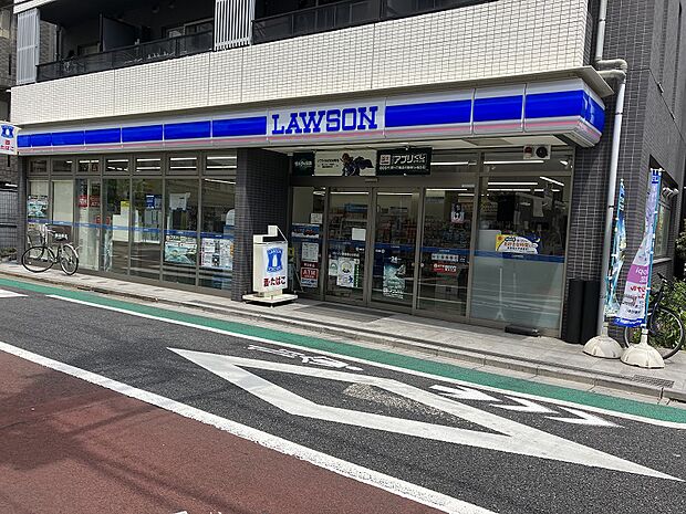 ローソン 新宿新小川町店（80m）