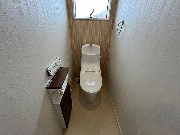1階・2階それぞれにトイレがございます