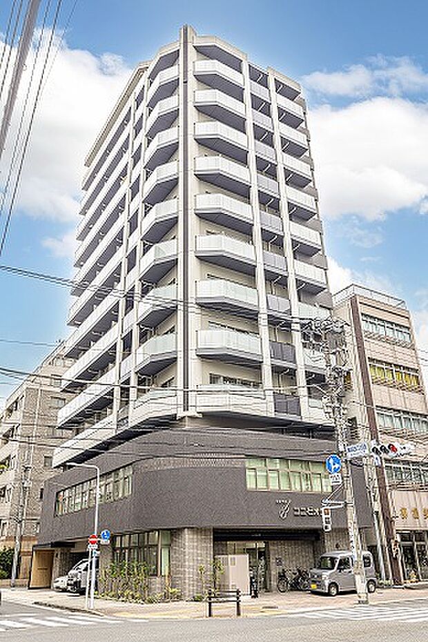 都営浅草線「蔵前」駅徒歩6分の利便性の良いマンションです。