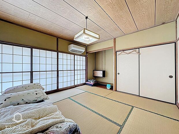 和室8帖　床の間や押し入れもあり、お部屋を広く使えます　
