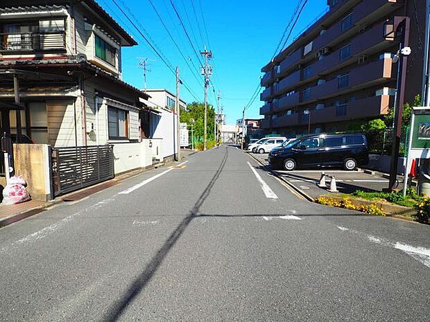 前面道路含む現地写真