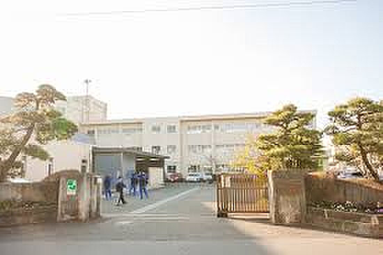 【中学校】茅ケ崎市立第一中学校まで861ｍ