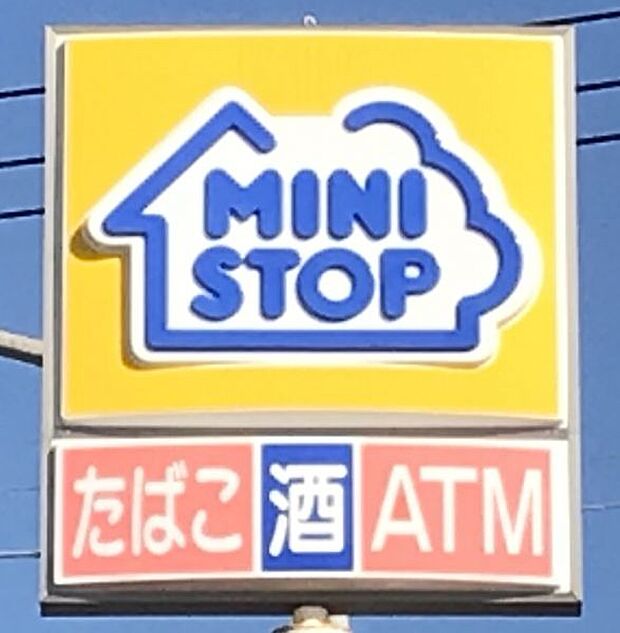 ミニストップ春日井西本町店　337m　徒歩約5分　何かと便利なコンビニ。お買い物だけでなく、公共料金などの支払いや商品受け取りなどにも使えます。