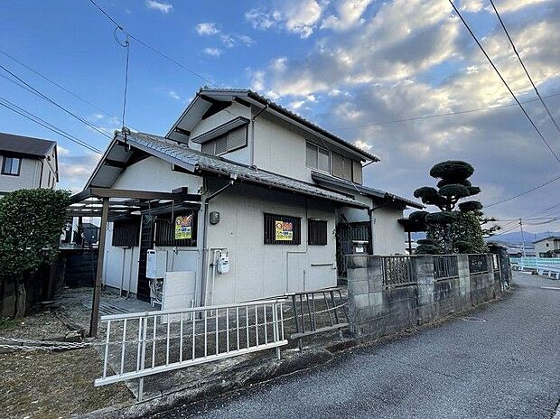             湯川新町三丁目戸建
  