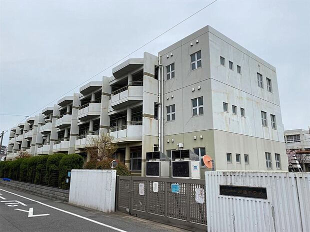 北九州市立飛幡中学校（628m）