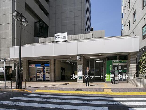都営三田線「板橋区役所前」駅（390m）