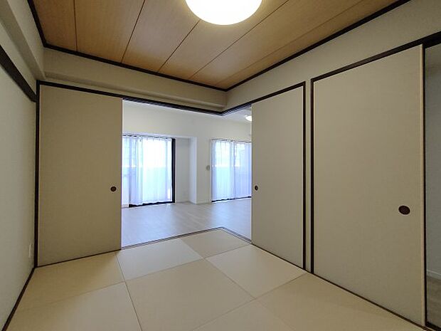 ・Japanese-style　room　