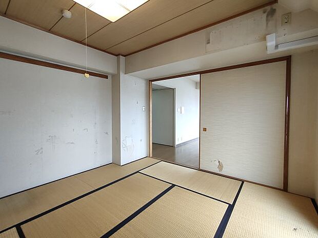 ・Japanese　style　room　〜日本人の「和」の心を思い出させる空間造り〜