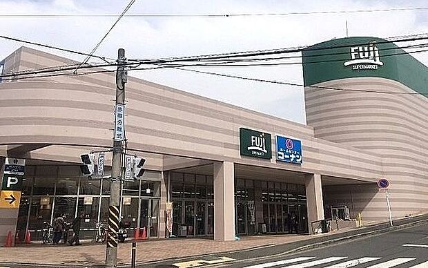 ホームセンター 1000m ホームセンターコーナン宮前上野川店