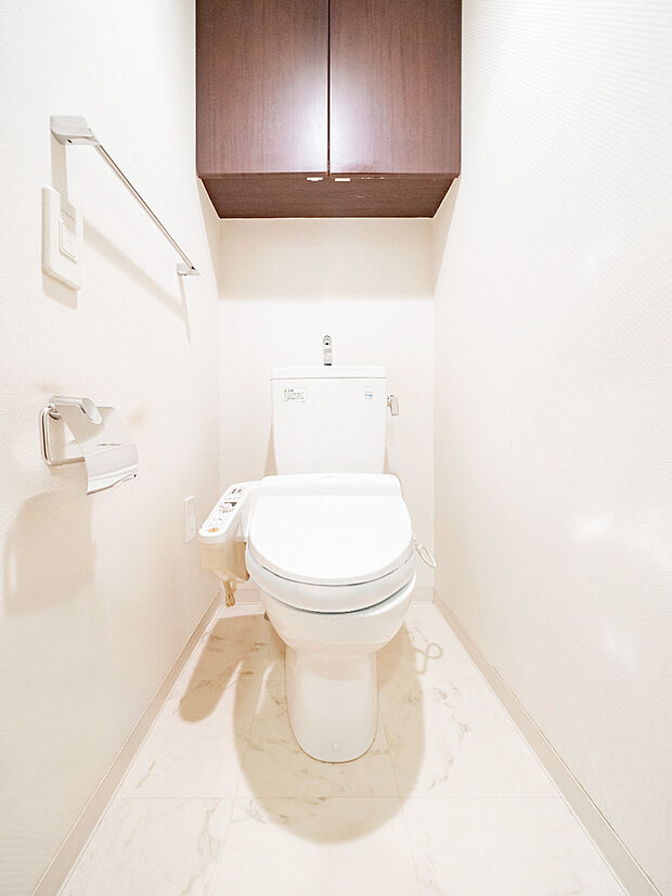 温水洗浄便座付きトイレ。CGで作成したリフォームイメージです。