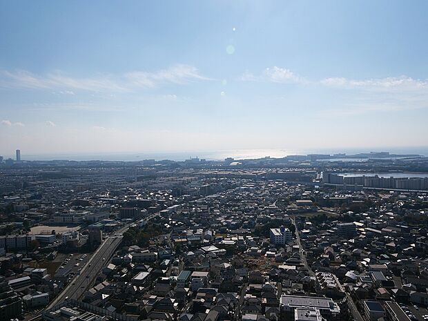バルコニーからの眺望（南西方向を撮影）