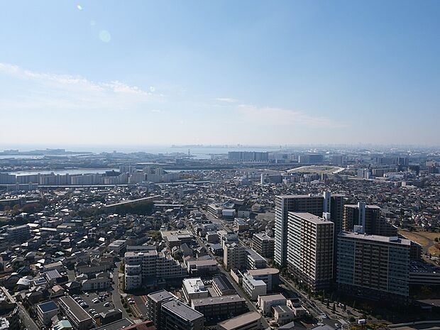 37階バルコニーからの眺望（西方向を撮影）
