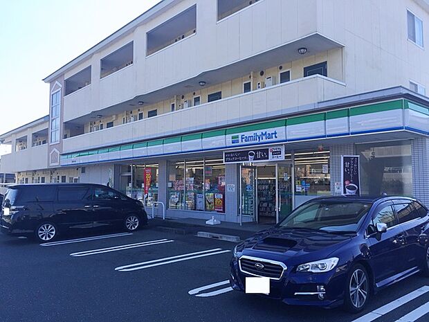 ファミリーマート　磐田明ヶ島店（670m）