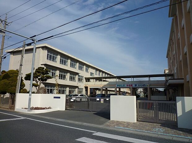 浜松市立蒲小学校（1700m）
