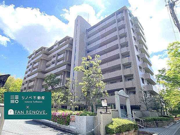 【外観】１９９０年３月築。総戸数３２２戸。北大阪急行線『桃山台』駅まで徒歩約１５分です。建物は１０階建て、お部屋は７階部分です。約１８２００平米とゆったりとした敷地に建つ安心のビッグコミュニティです♪