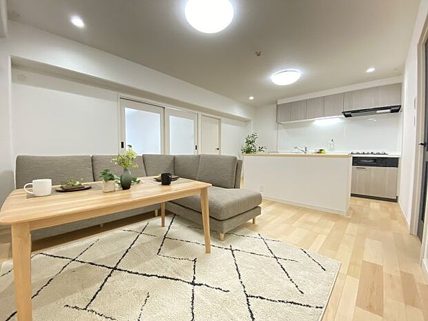 ☆I型のLDK☆家具配置の自由度が高く模様替えも楽しめます☆