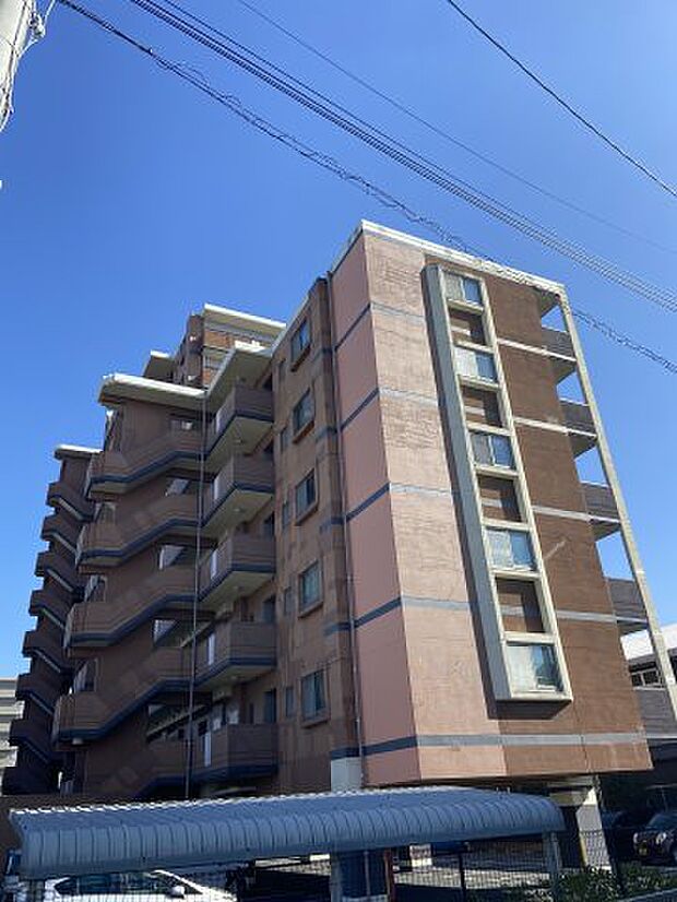 ☆イオンタウン西熊本まで徒歩10分☆オール電化・ペット可能のマンションです☆10階建て8階部分のお部屋です♪☆