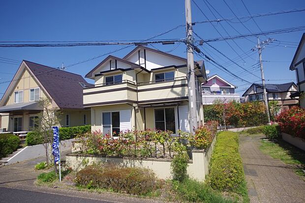 三井ホーム施工、南西向きの明るいお家です